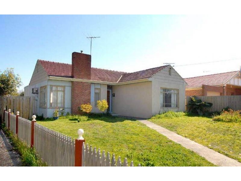 2 Lewis Street, Springvale VIC 3171
