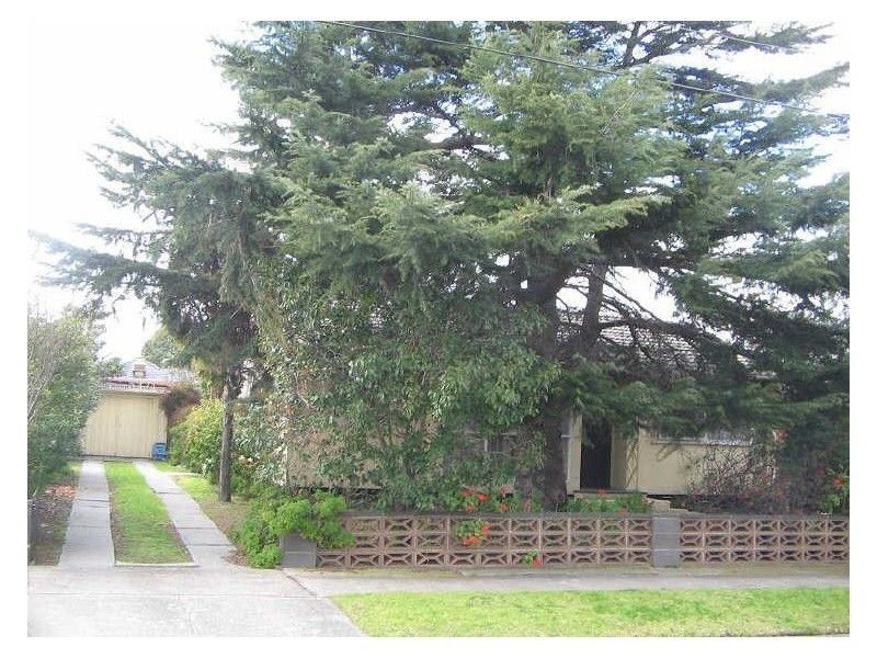 15 Clive, Springvale VIC 3171