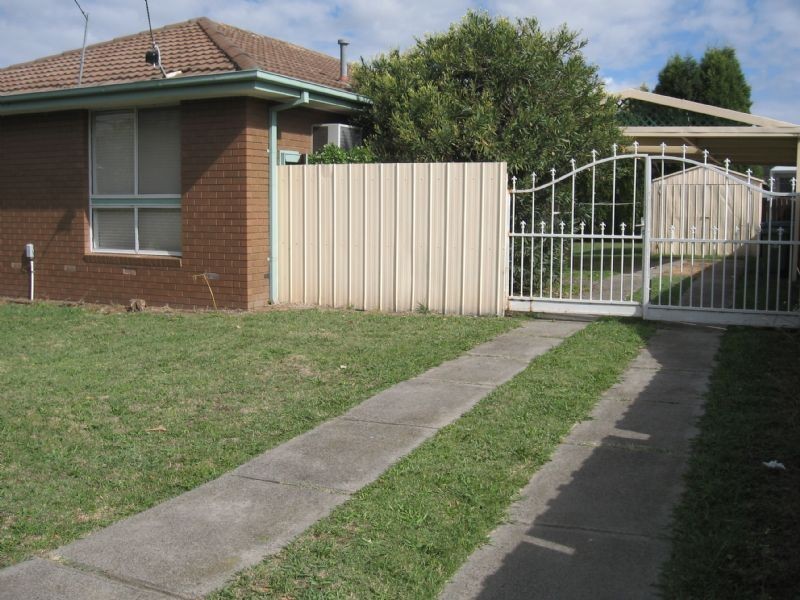 12 Wincanton Court, Noble Park North VIC 3174