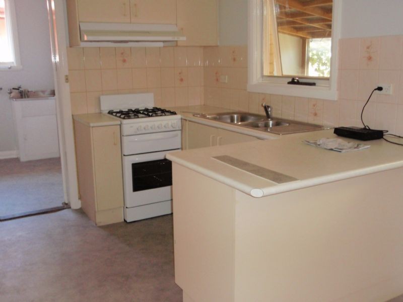 14 Silvan Street, Springvale VIC 3171