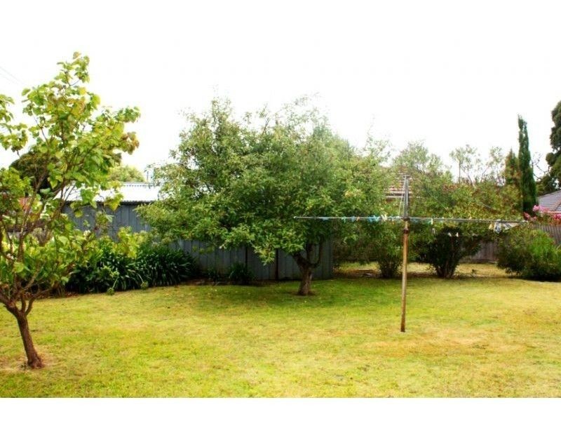 2 Carlson Avenue, Clayton VIC 3168