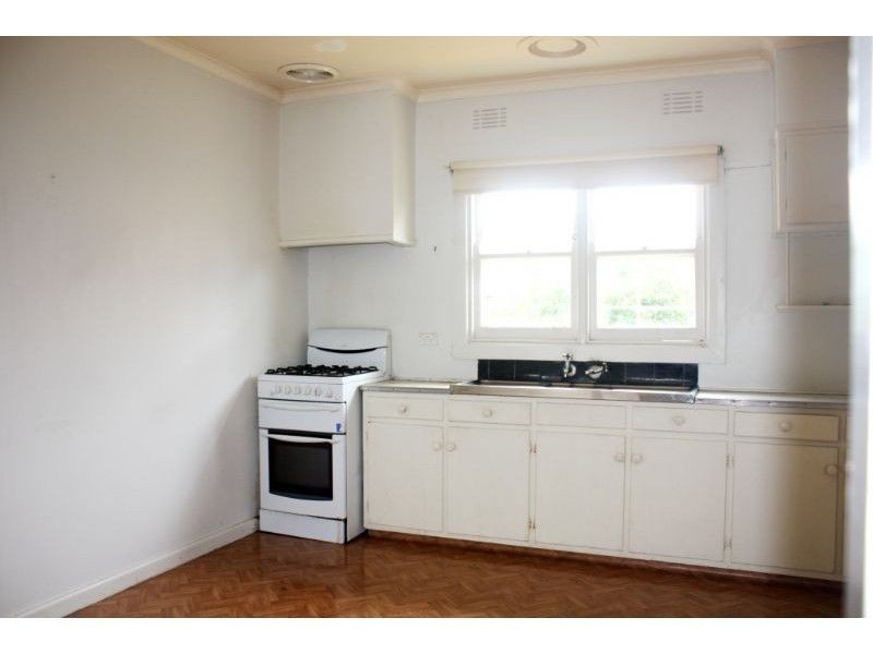 2 Carlson Avenue, Clayton VIC 3168