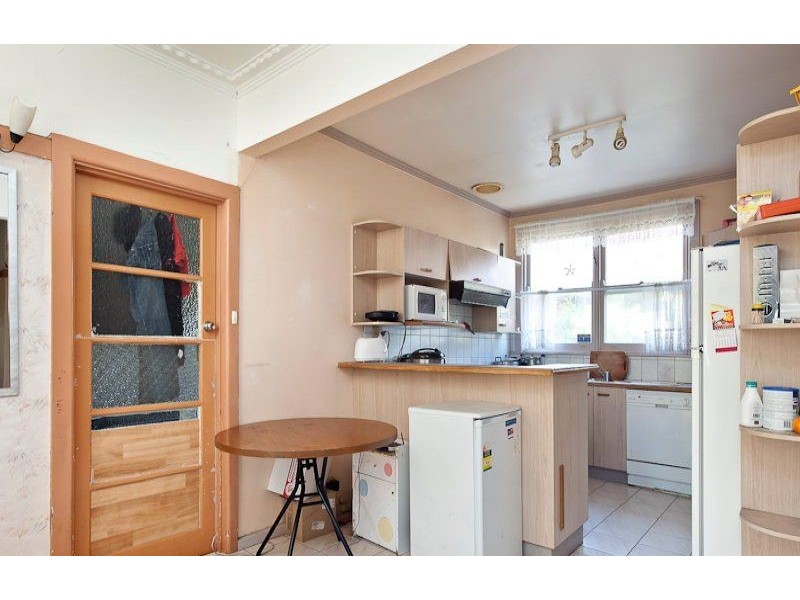 8 Sullivan, Springvale VIC 3171