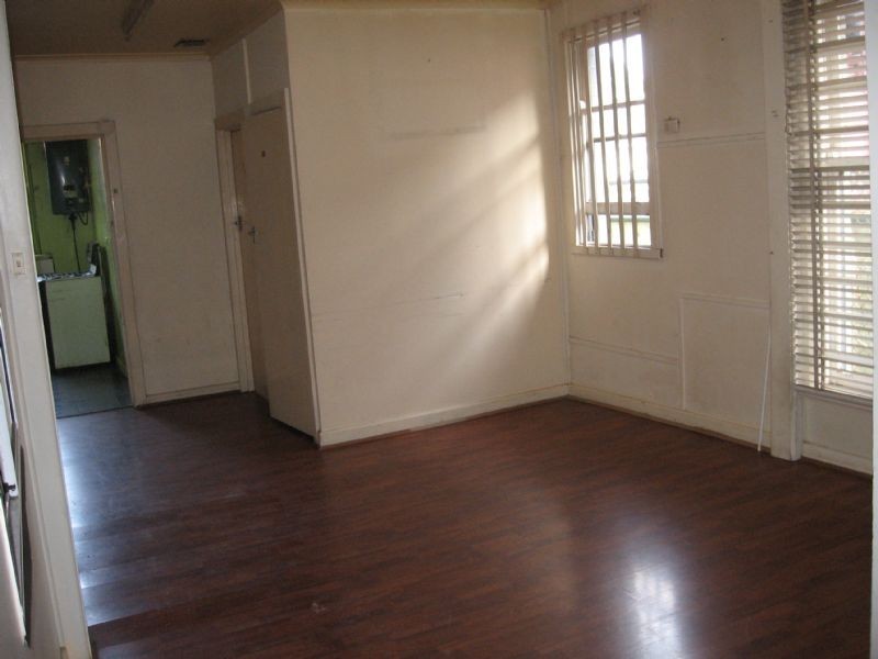 B/4 Lightwood Rd, Springvale VIC 3171