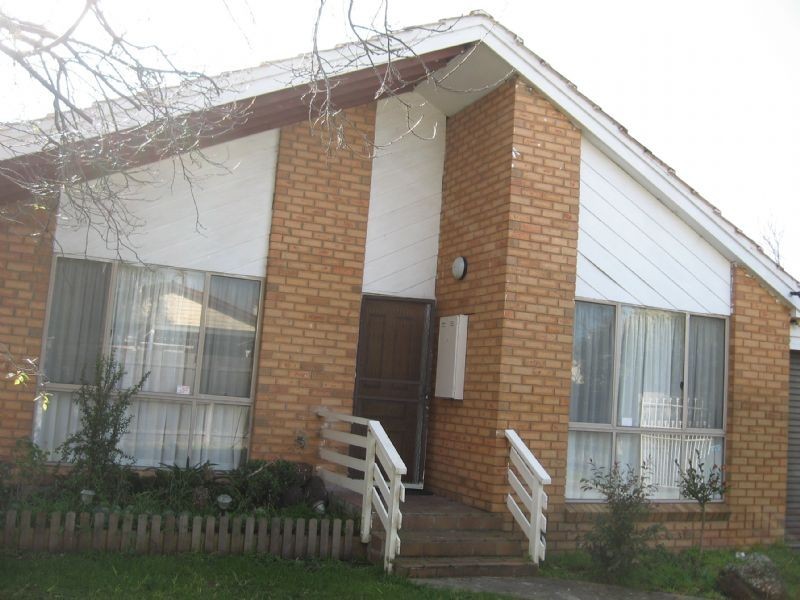 2/9 Lassells Street, Springvale VIC 3171