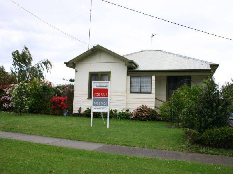27 Wallace Street, Morwell VIC 3840