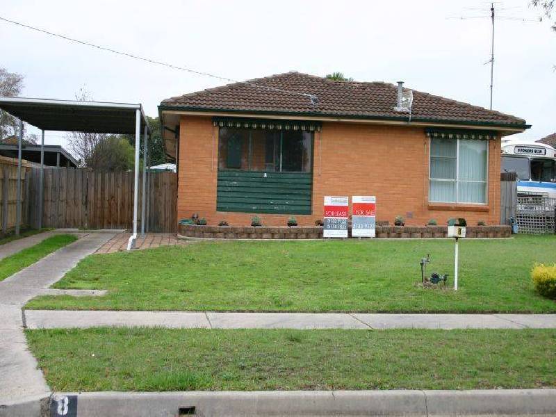 8 Banksia Crescent, Churchill VIC 3842