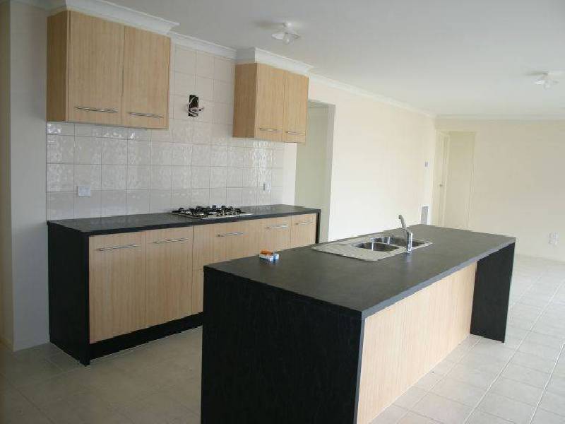 51 The Avenue, Morwell VIC 3840