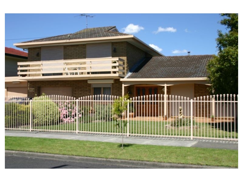 29 Wattletree Crescent, Morwell VIC 3840