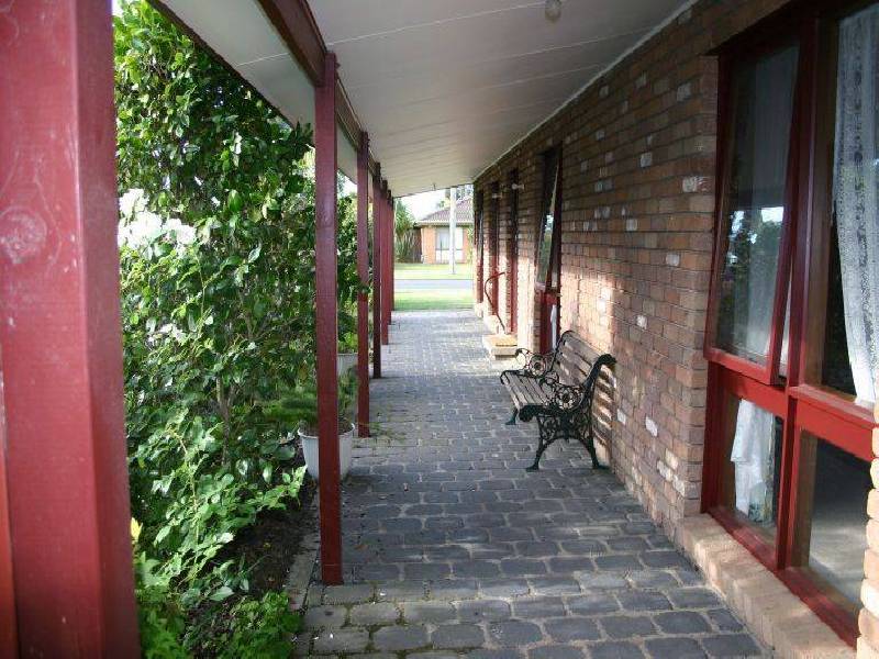 24 Spring Court, Morwell VIC 3840