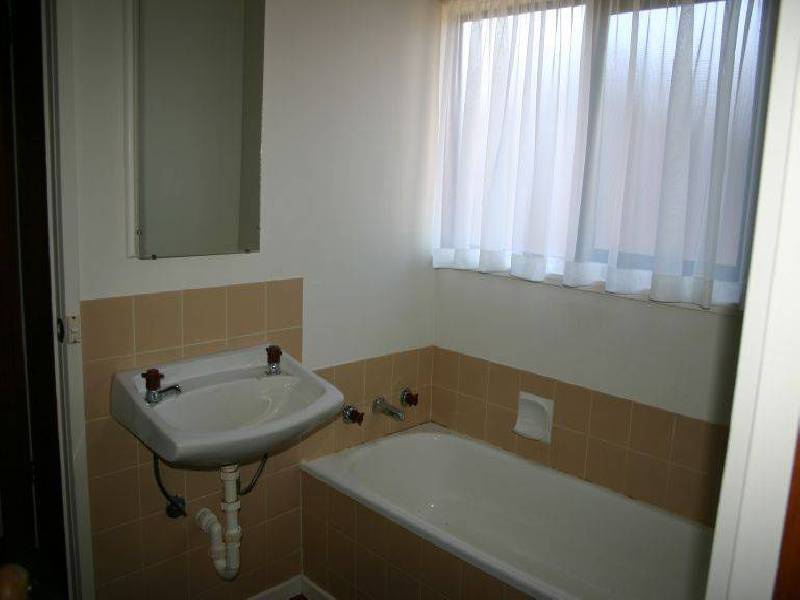 13 Gundaroo Place, Churchill VIC 3842