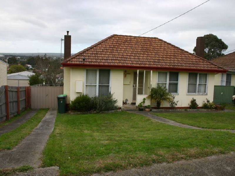 4 Stephenson Street, Morwell VIC 3840