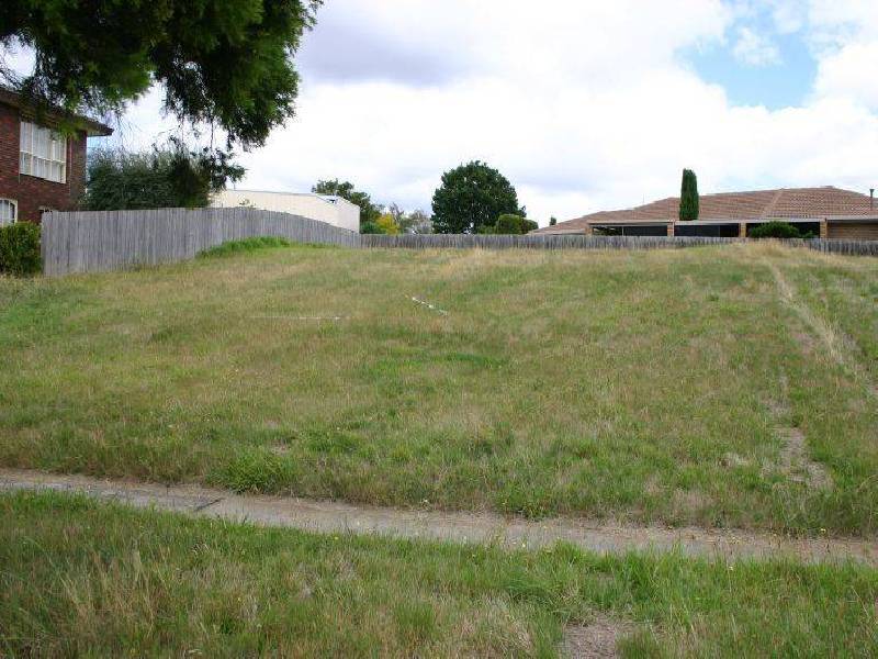 21 Mcdonald Way, Churchill VIC 3842