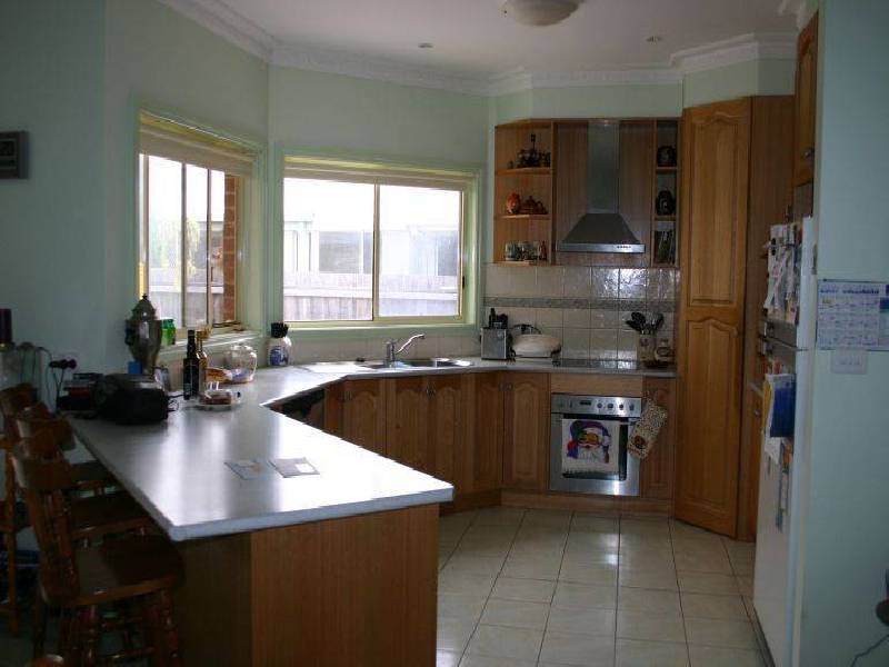 9 Woorarra Court, Morwell VIC 3840