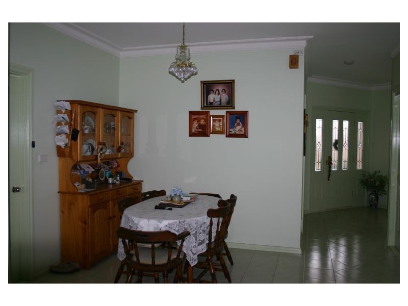 9 Woorarra Court, Morwell VIC 3840