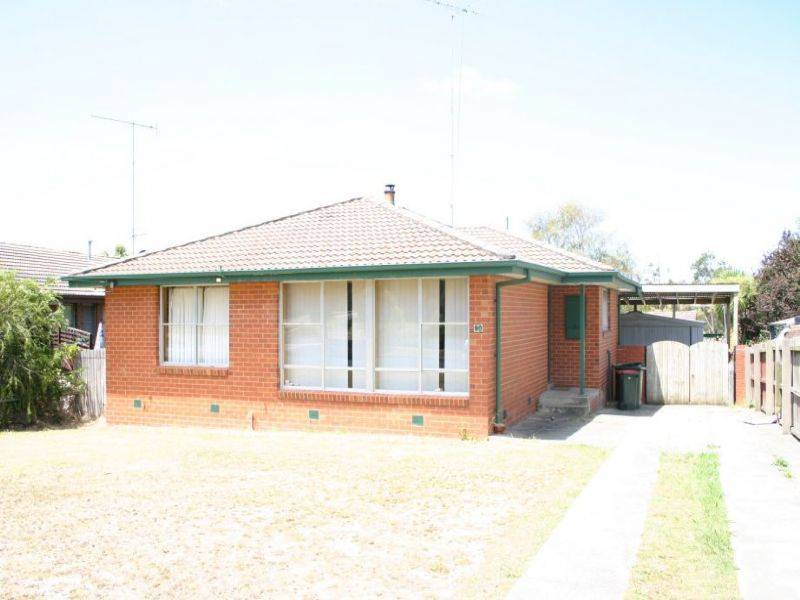 30 Dunbar Grove, Churchill VIC 3842