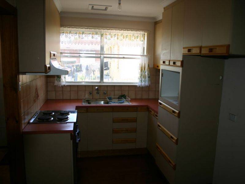 30 Dunbar Grove, Churchill VIC 3842