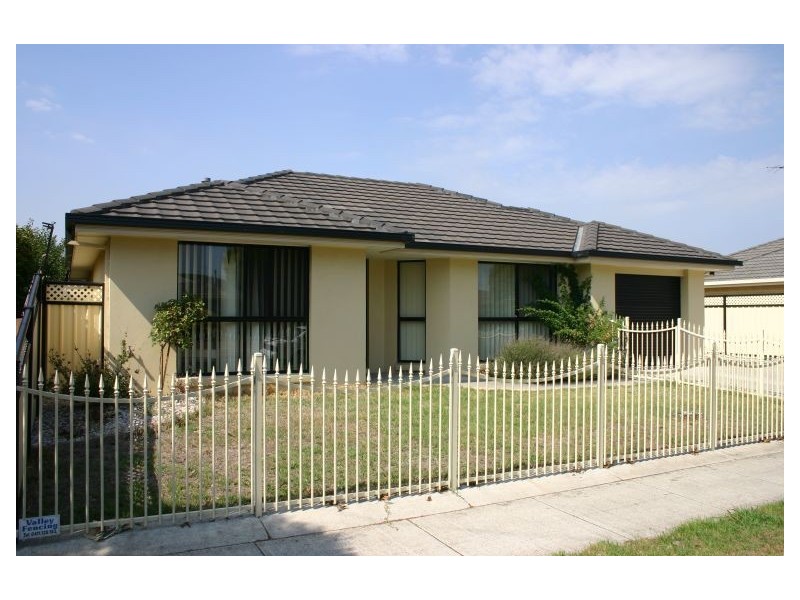 1/50 Kurt Street, Morwell VIC 3840