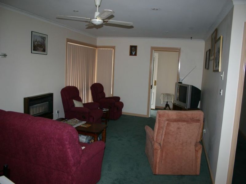 25 Hoyle Street, Morwell VIC 3840