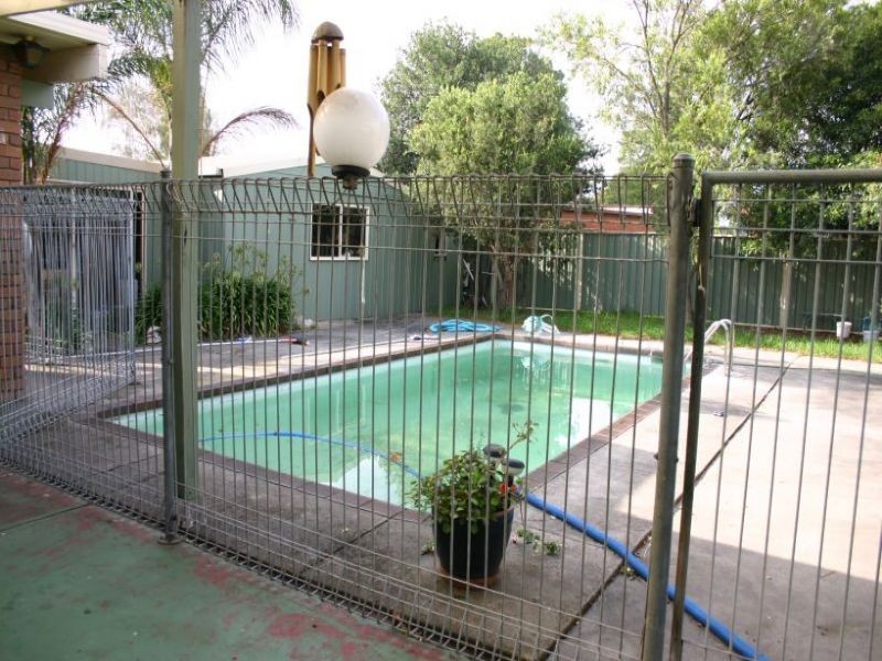 33-35 Chestnut Avenue, Morwell VIC 3840