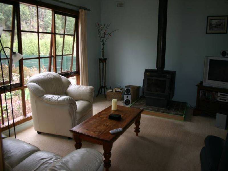 31 Bastin  Street, Boolarra VIC 3870