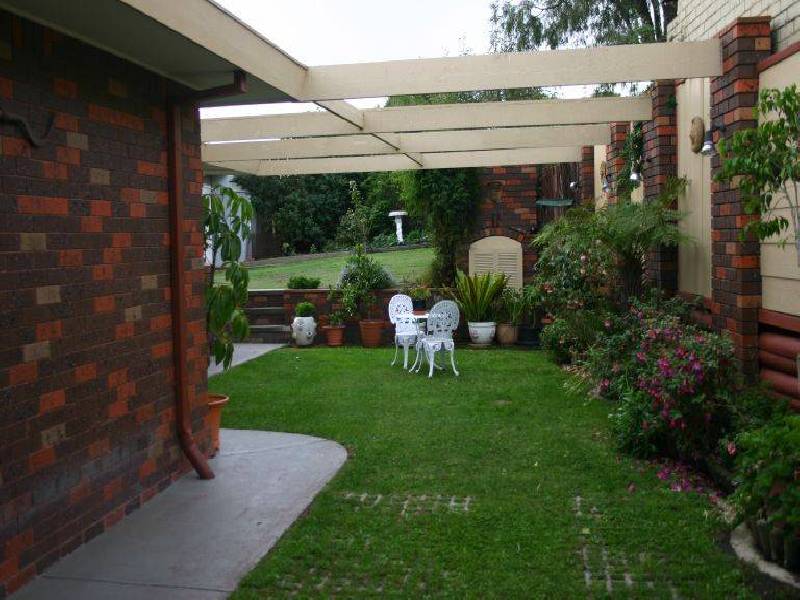 15 Mulcare Crescent, Churchill VIC 3842