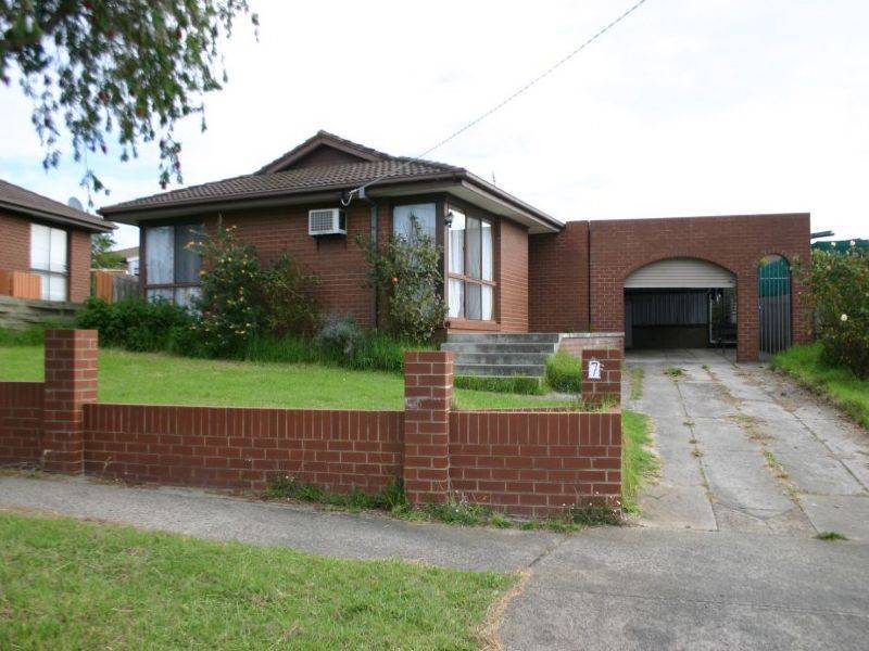 7 Mimosa Street, Churchill VIC 3842