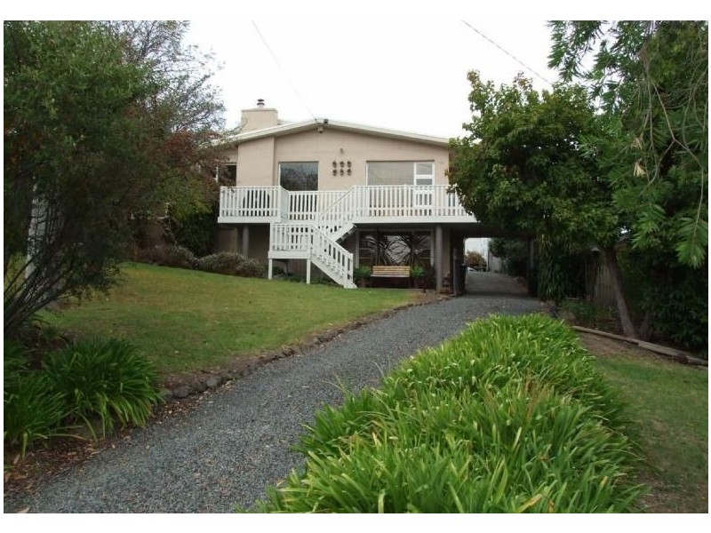 16 Bastin Street, Boolarra VIC 3870