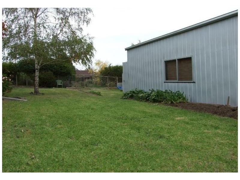 16 Bastin Street, Boolarra VIC 3870
