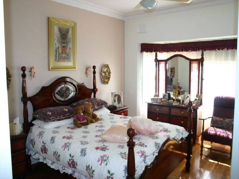 16 McLean Street, Morwell VIC 3840