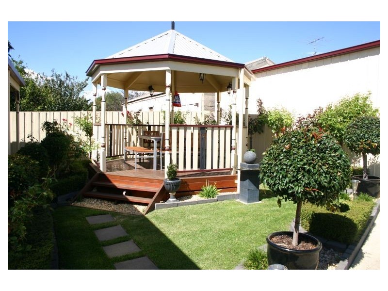 16 McLean Street, Morwell VIC 3840