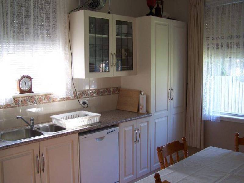 17 Burnside Drive, Morwell VIC 3840