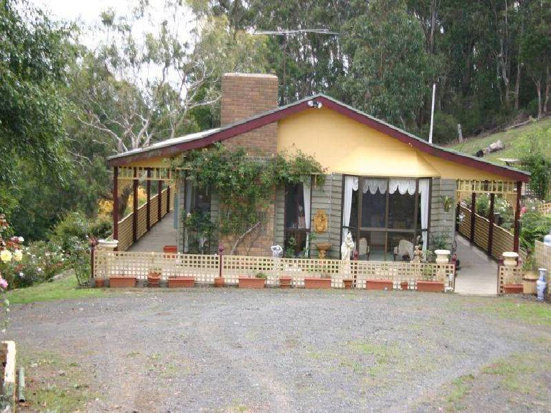 795 Jeeralang West Road, Jeeralang VIC 3840