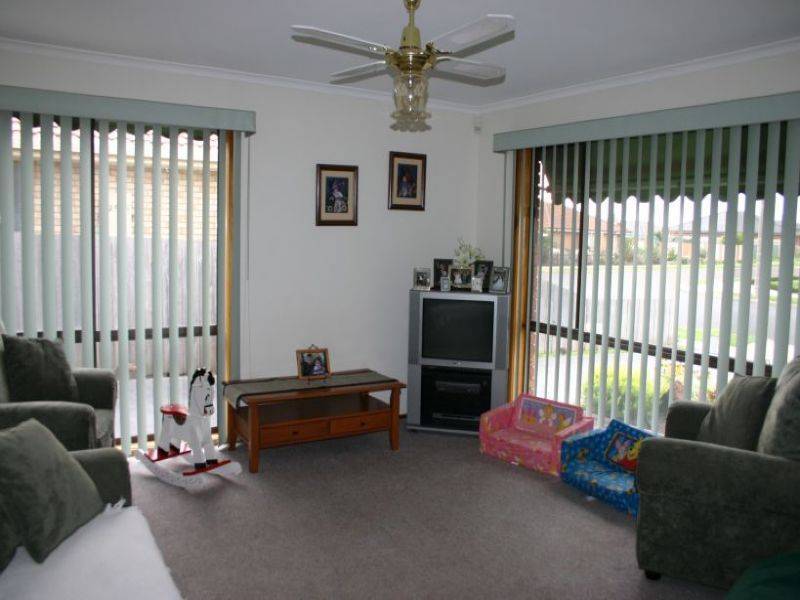 37 Gabo Way, Morwell VIC 3840