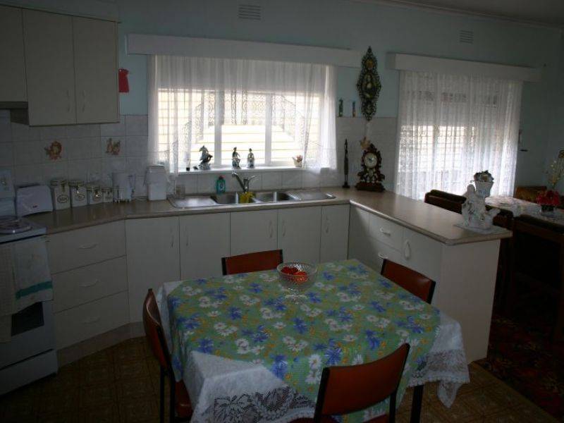 9 Latrobe Road, Morwell VIC 3840