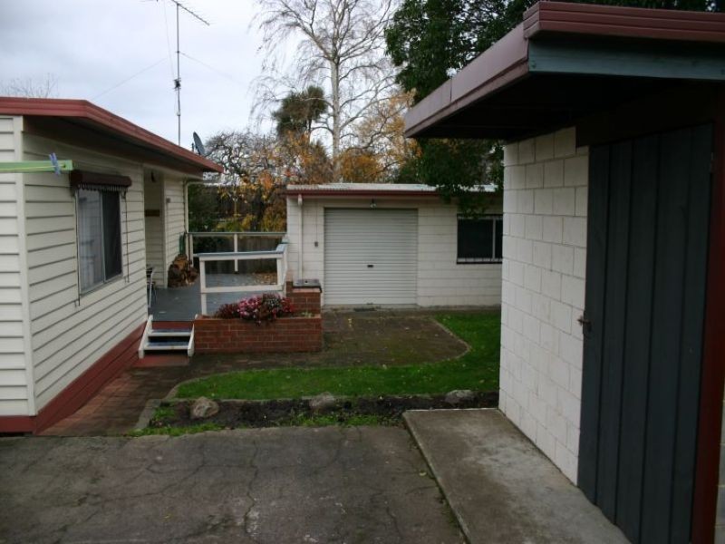 10 Avondale Road, Morwell VIC 3840