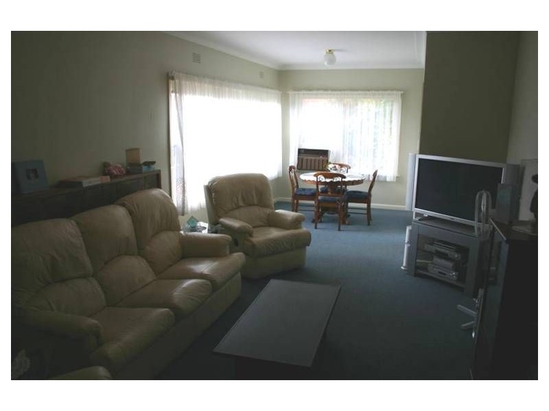 1 Sinclair Avenue , Morwell VIC 3840