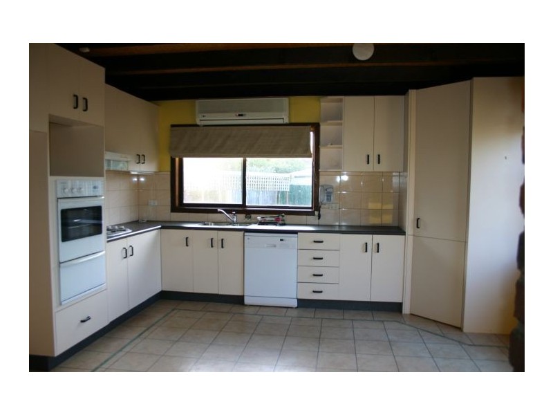 3 Bolger Street, Morwell VIC 3840