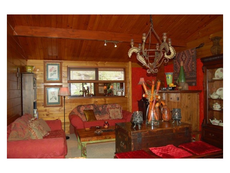 783 Jumbuk Road, Jeeralang VIC 3840