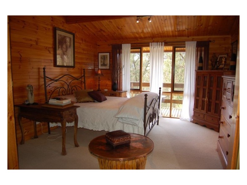 783 Jumbuk Road, Jeeralang VIC 3840