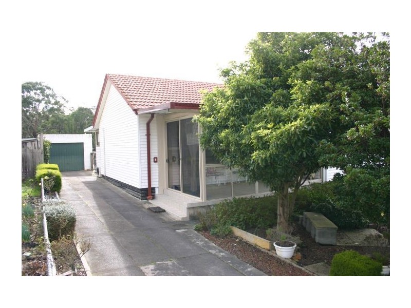 55 CRINIGAN ROAD, Morwell VIC 3840