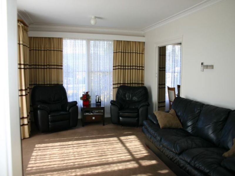 7 Williams Avenue, Churchill VIC 3842