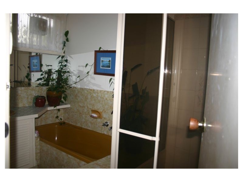 15 Mulcare Crescent, Churchill VIC 3842