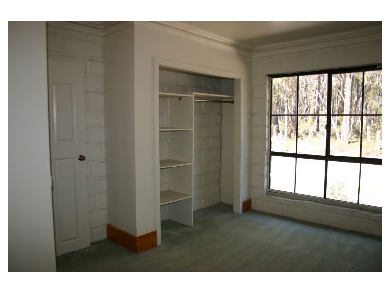 90 Brewsters Road, Yinnar South VIC 3869