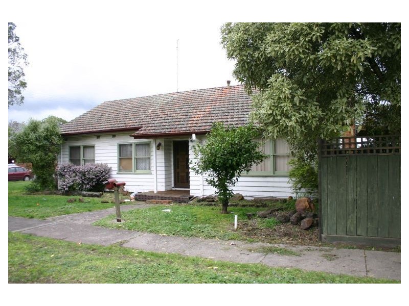 29 Hoyle Street, Morwell VIC 3840