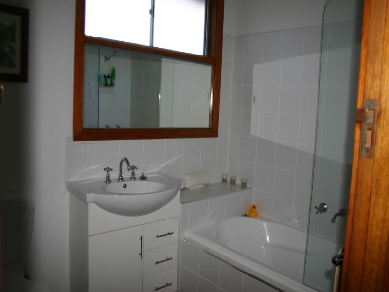 4 Porter Street, Morwell VIC 3840