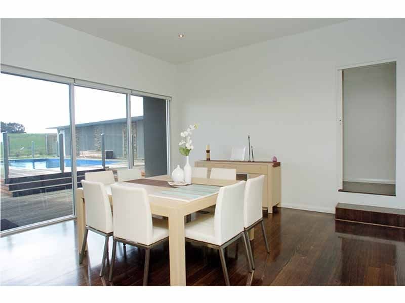 18 Ashley Avenue, Morwell VIC 3840