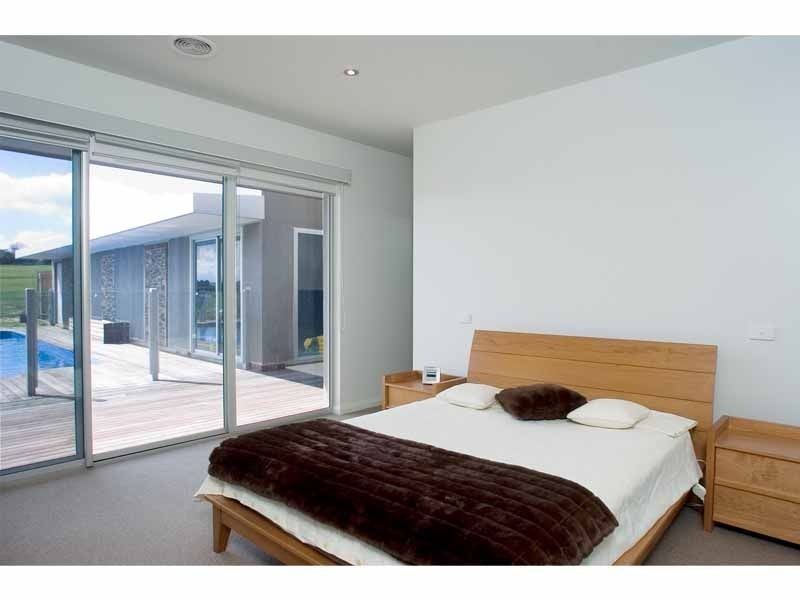 18 Ashley Avenue, Morwell VIC 3840