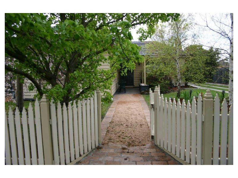 3 Vindon Avenue, Morwell VIC 3840
