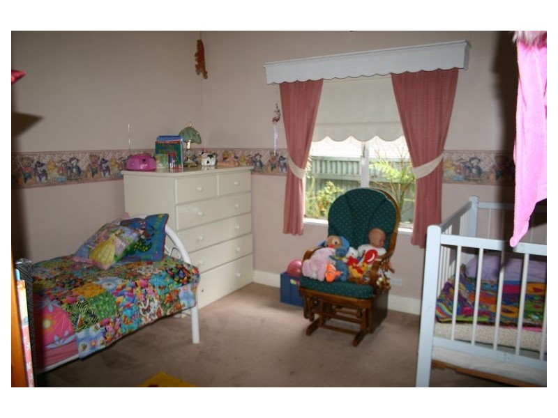 3 Vindon Avenue, Morwell VIC 3840
